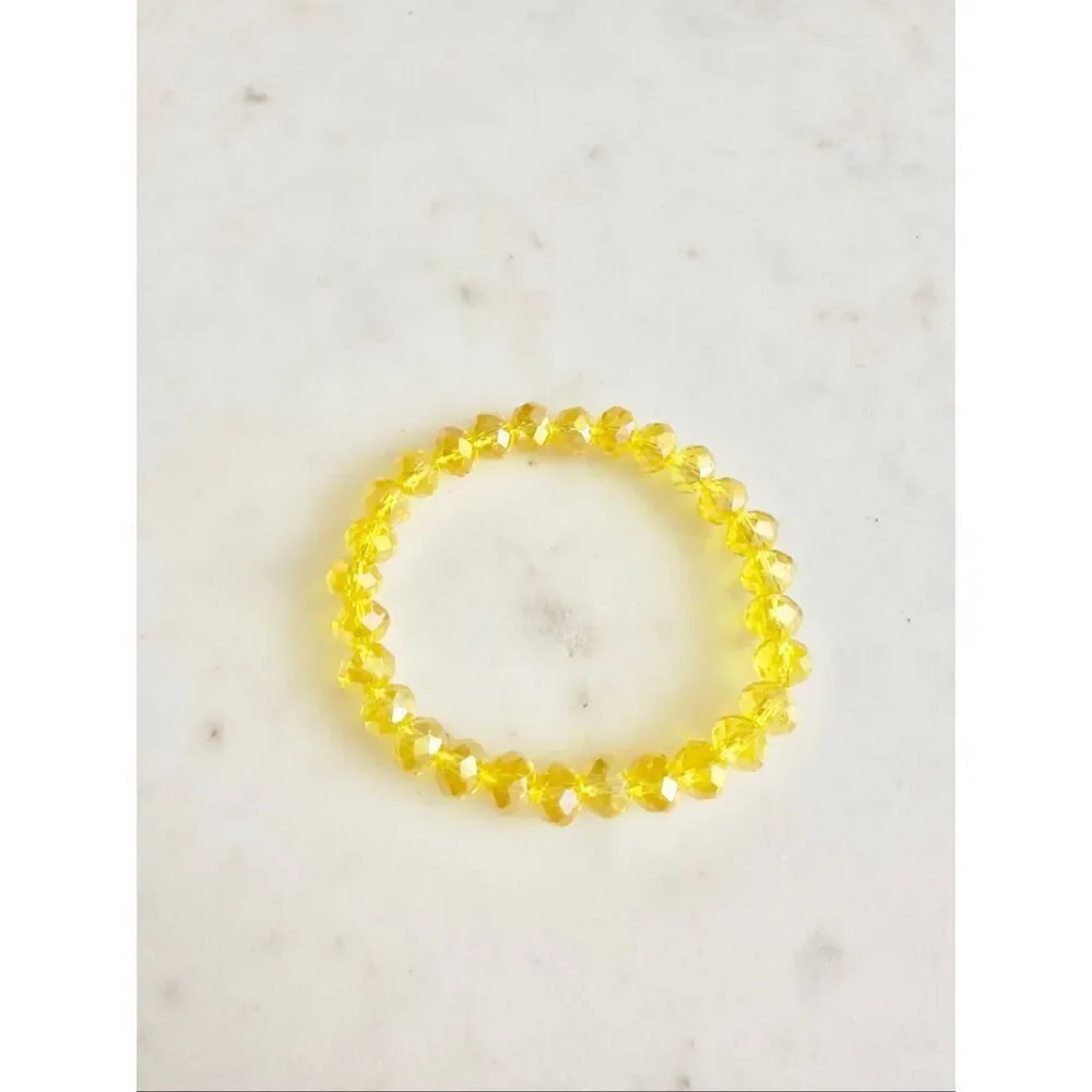 Clear yellow sparkly bead stretch bracelet